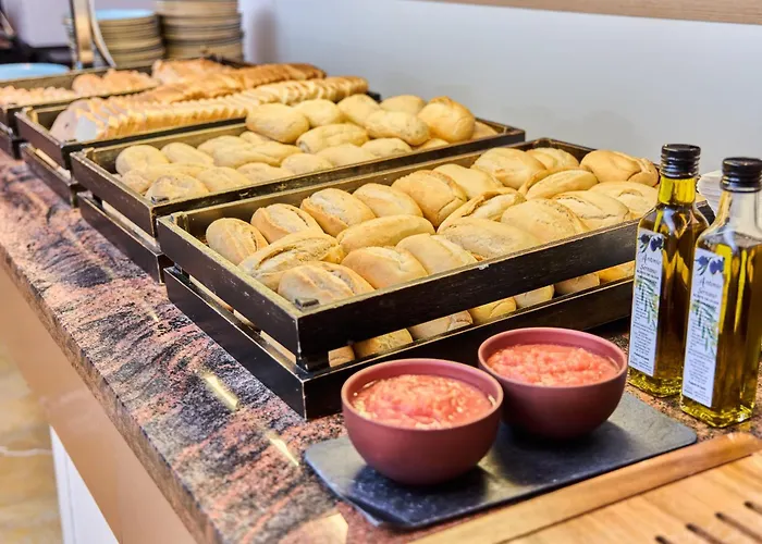 Leonardo Costa Del Sol (adults Only) 4* 丰希罗拉